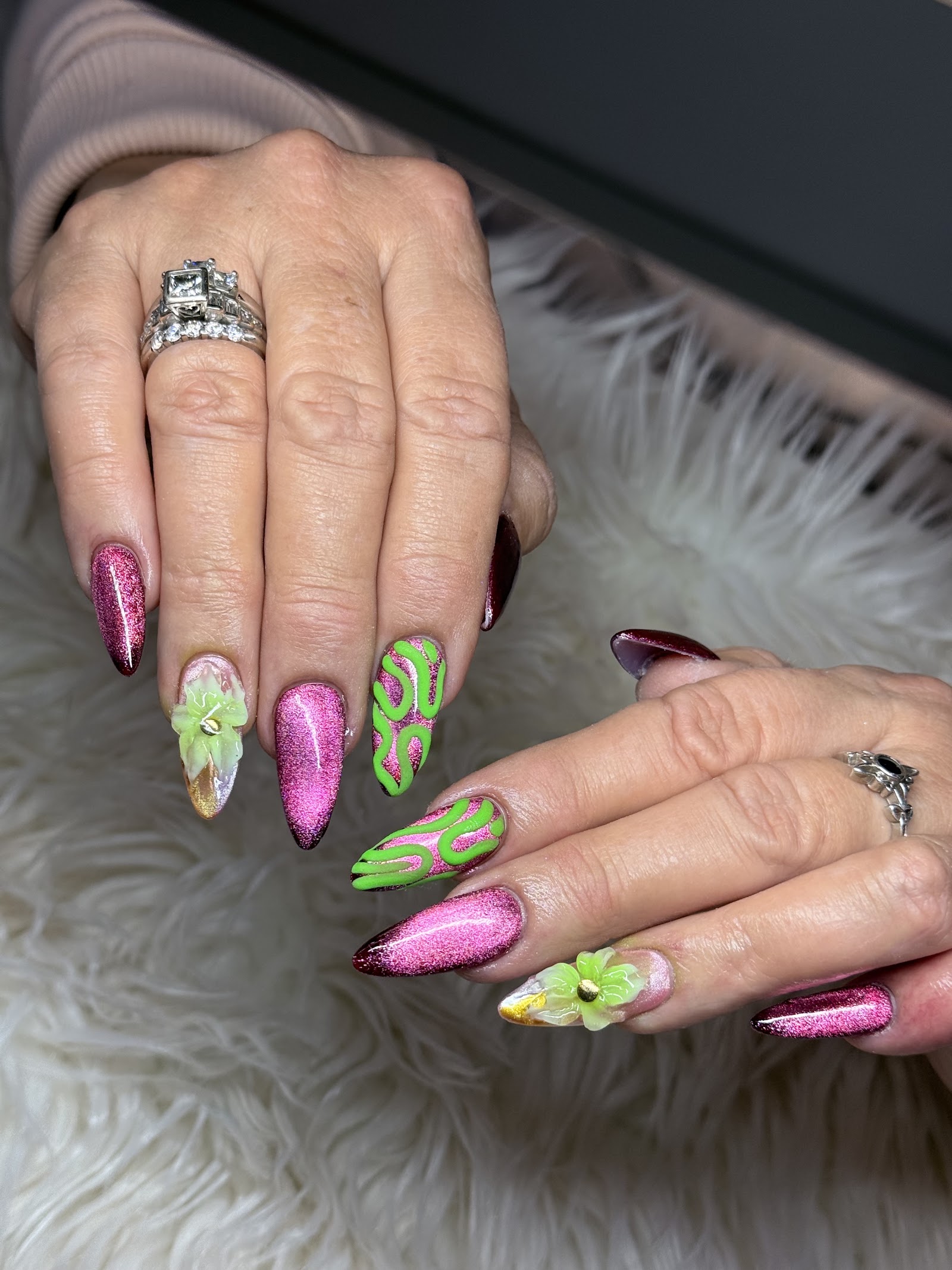 FANTASY NAILS & LASHES nail photo 2